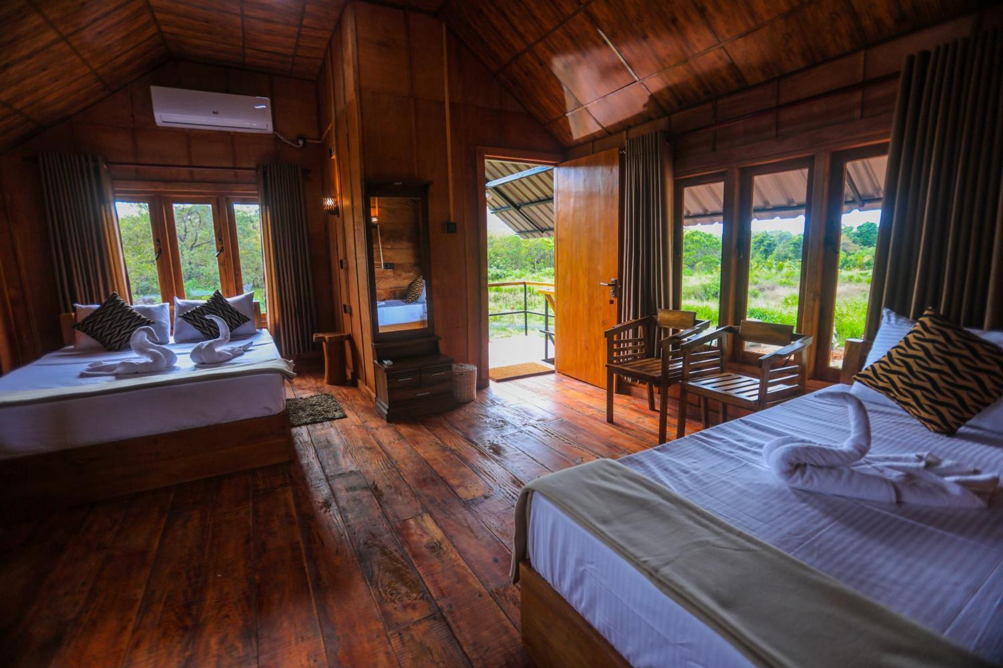 Lion Wood Treehouse Villa Talkote Kültér fotó
