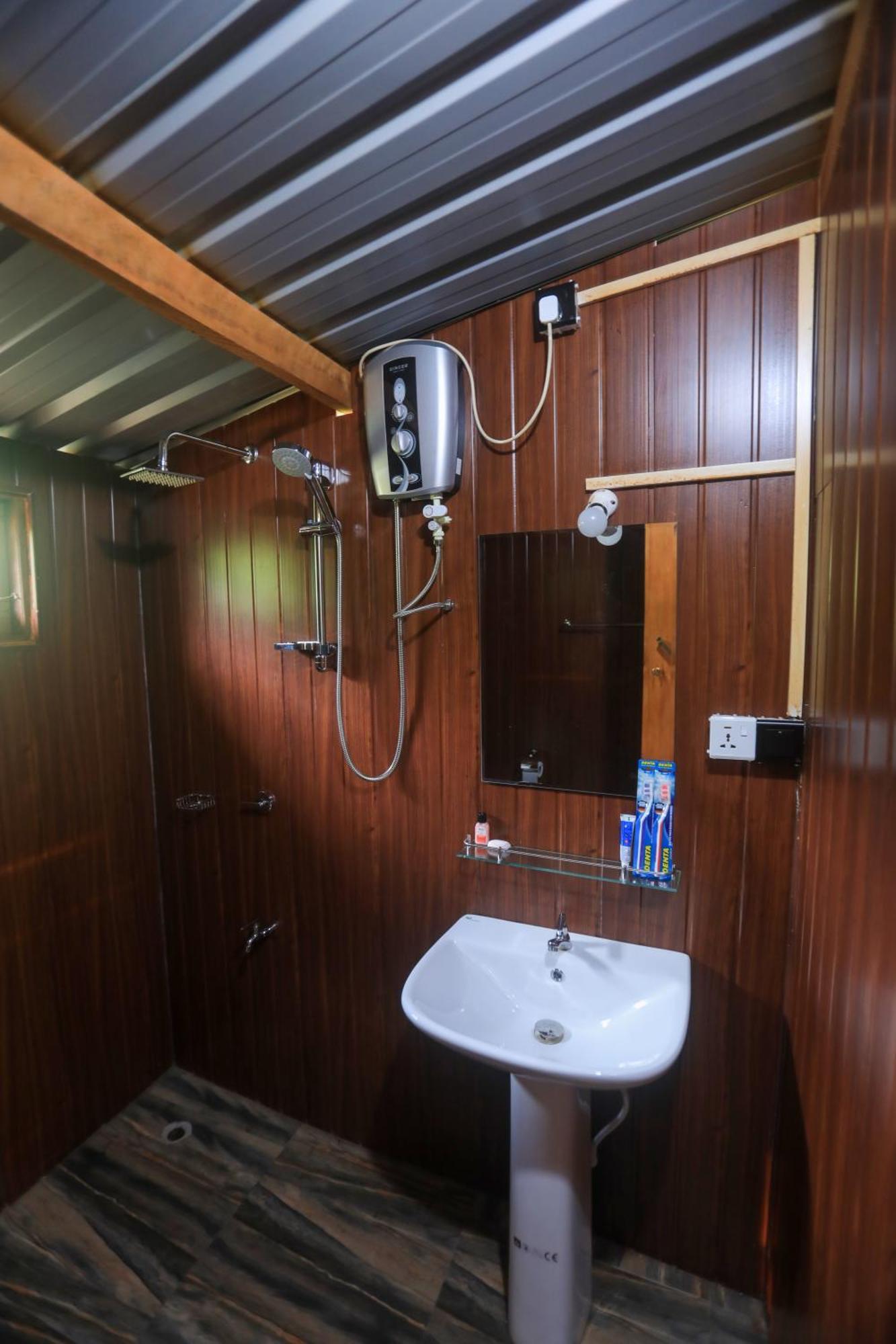 Lion Wood Treehouse Villa Talkote Kültér fotó