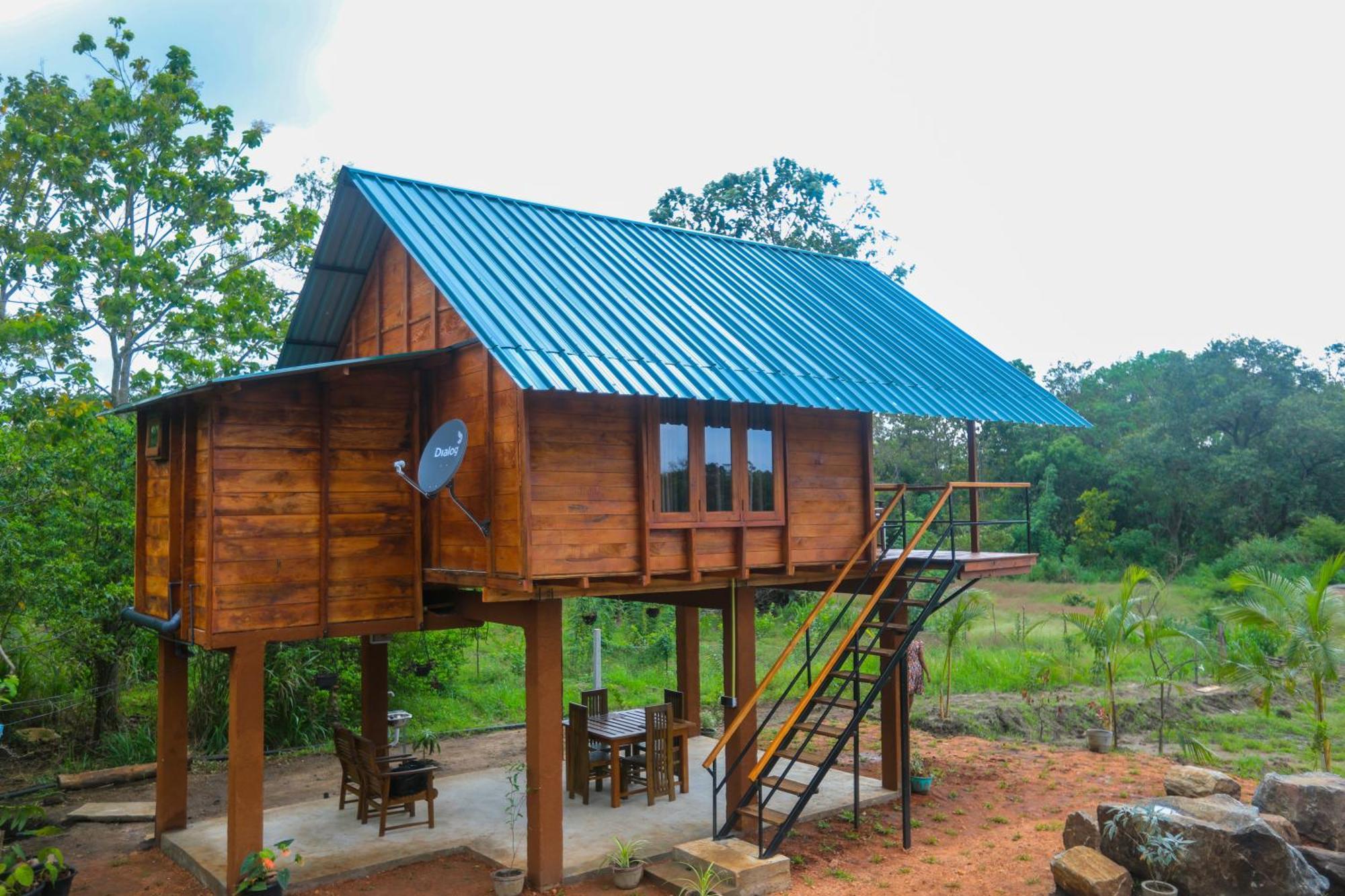 Lion Wood Treehouse Villa Talkote Kültér fotó